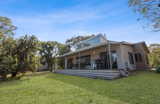 Despatch - Waterfront Retreat: Secluded lodges perfect for nature lovers