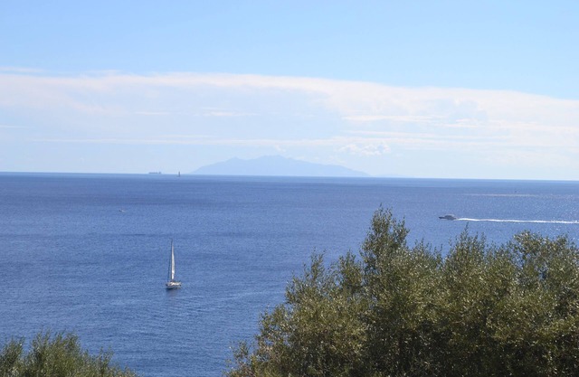 Detached house, near the coast, in a quiet area on the outskirts of BASTIA