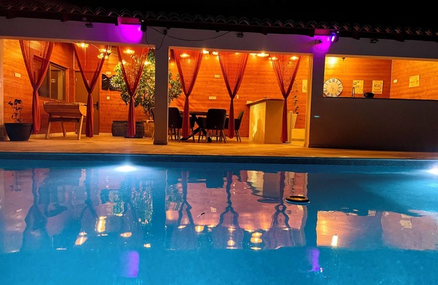 Detached villa with private pool in the heart of nature