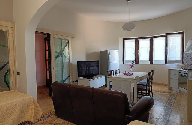 Dimora del Sole - One Bedroom Apartment, Sleeps 4