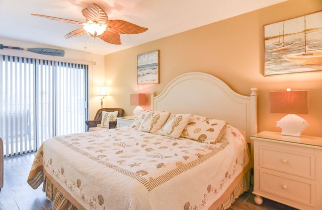 Direct Beach Access-1st Floor Oceanfront Paradise! Newly Renovated Beach Getaway