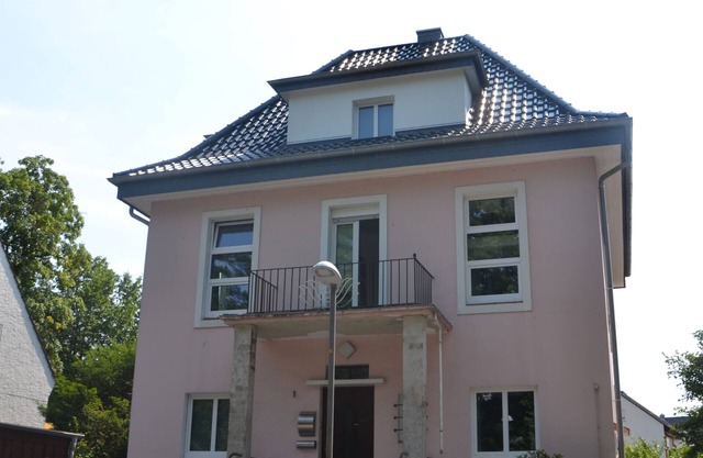 directly at the park in Talstr .; Beginning of 2013, renovated, very modern