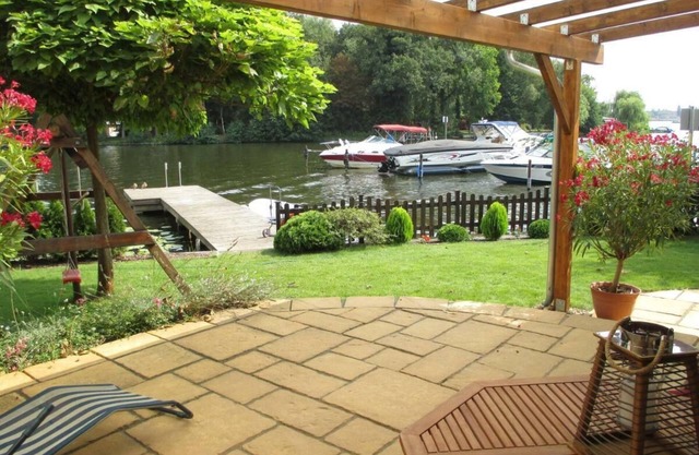 Directly on the water with its own jetty in Berlin - Köpenick