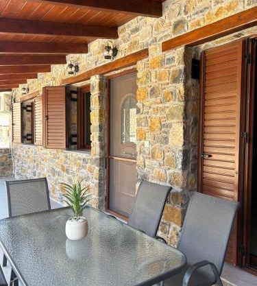 Dirfys House