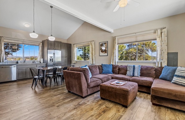 Discounts at Local Shops | NAU Homecoming 11/5-8