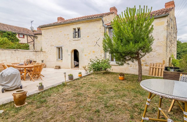 Divine Cottage 8 people Furnished classified 2 *