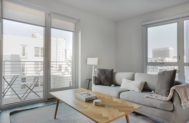 Divine Long Beach 2BR w/Pool, Rooftop & EV Charging, by Blueground