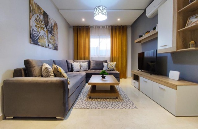 DLX01 - Appartement Deluxe bien équipé- Centre Ville Oujda