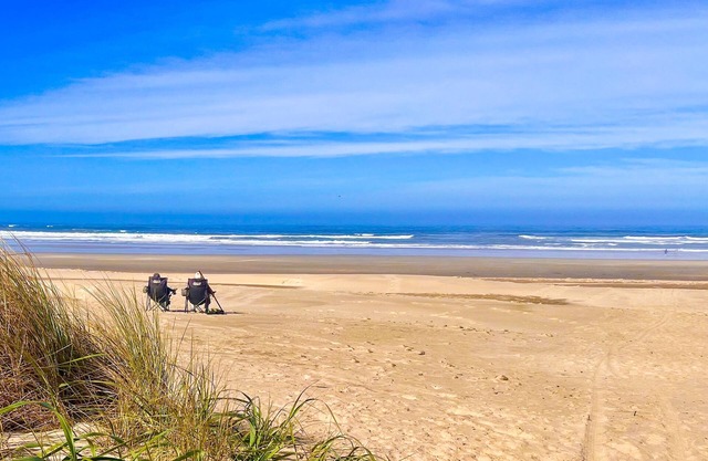 Dog-Friendly Beach House w/Spectacular Ocean Views & Easy Access to the Beach