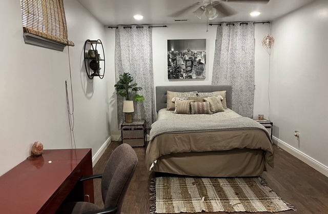Dog Friendly Lower Level Basement Apartment.
