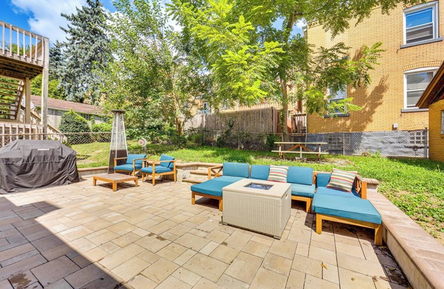 Dog-friendly Pittsburgh Home, 3 Mi to Downtown!