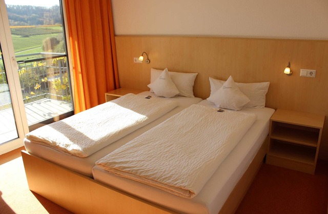 Doppelzimmer 1/1 - Gästehaus Zum Wolffenturm