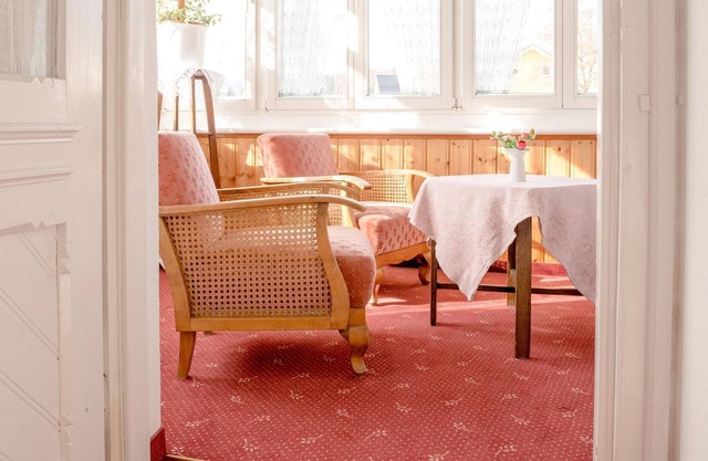 Doppelzimmer,du/wc, tw. Balkon, tw. Aufbettg. Mgl. - Hotel-pension Heimburg