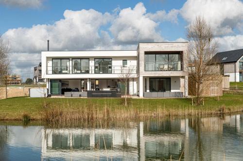 Dorset Creek BR10 Silverlake Dorset