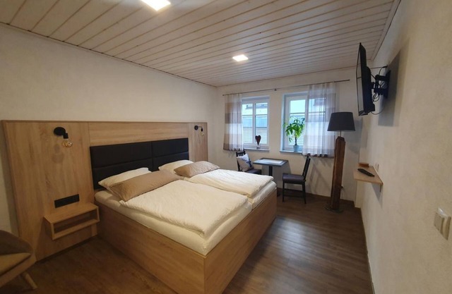 Double room Lay - barrier-free access - accommodation in the Brandgasse