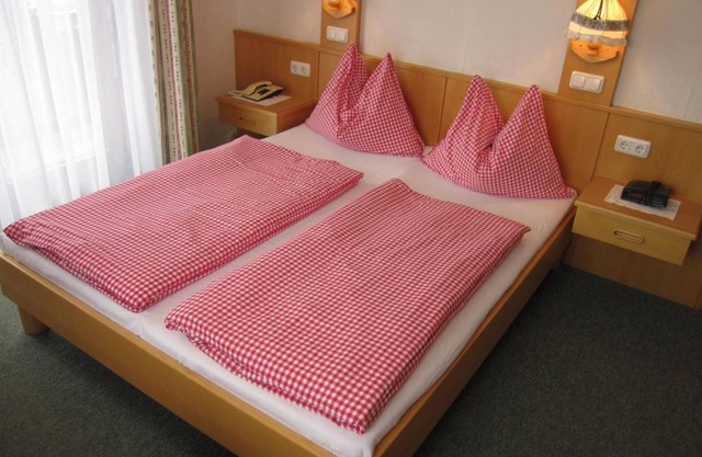 Double room "Löwenzahn TYP A" with balcony - Berghof Sturmgut