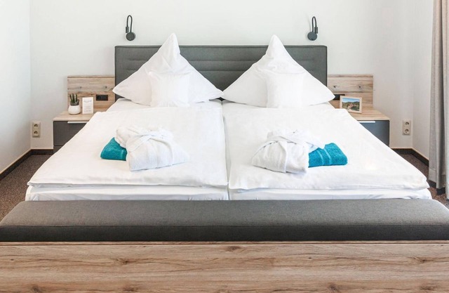 Double room shower/WC - the post meerfeld