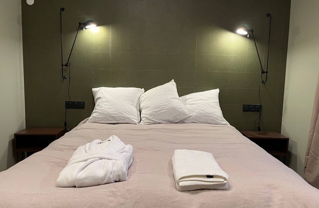 Double room with bathroom