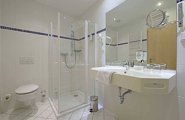 Double room with 2 extra beds - Baltic Hotel in Lübeck