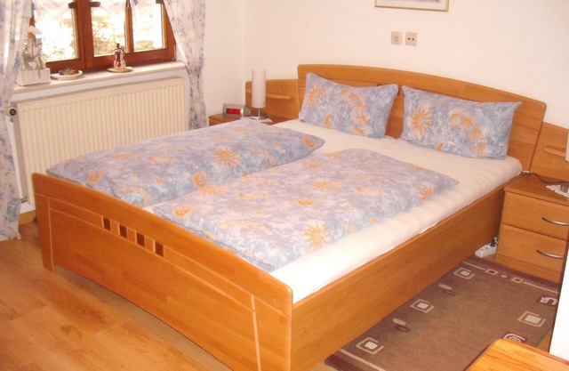 Double room with WC and shower (forest side) Das Kleine FEINE - Guesthouse