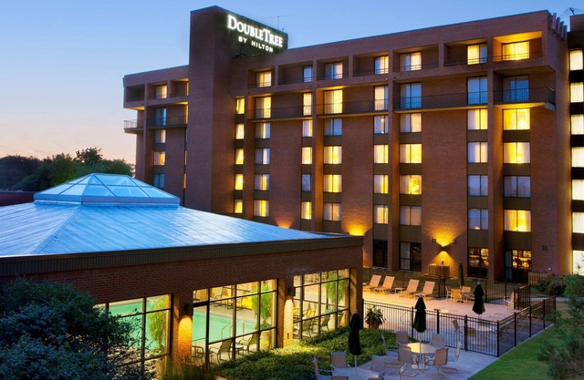 DoubleTree by Hilton Hotel Syracuse