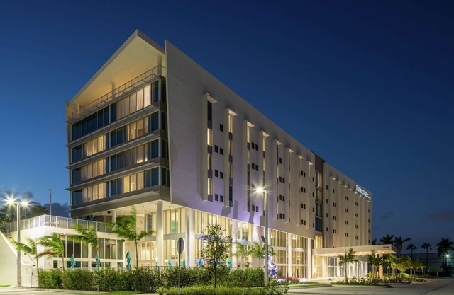DoubleTree by Hilton Miami - Doral, FL