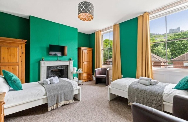 Dover Town Rooms Twin Room