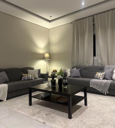 Downtown Apartments 7 Mins Drive to Al Masjid Nabwi