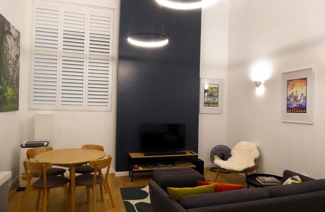 Downtown boutique hideaway, Auckland CBD