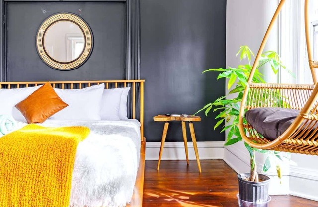 Downtown Chillicothe | Walk to Historic District | Free Parking | 5,800+ Reviews