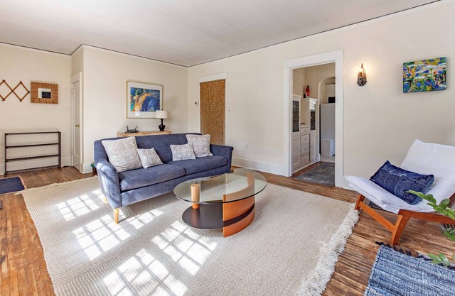 Downtown, Dog Friendly, Hood River Cottage, Great location!