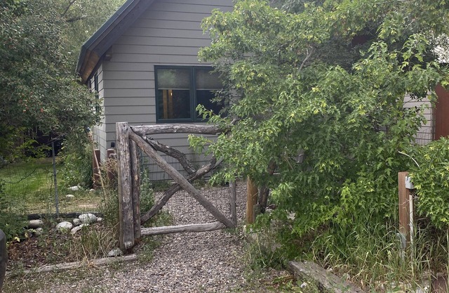 Downtown Jackson Mountain Chalet