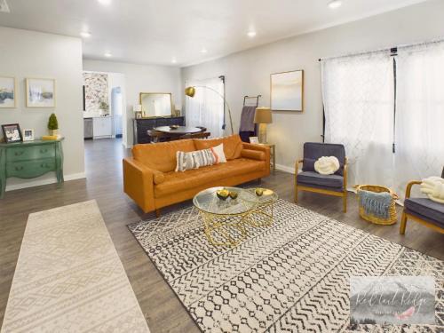 Downtown Vintage Modern Home PNW Wineries