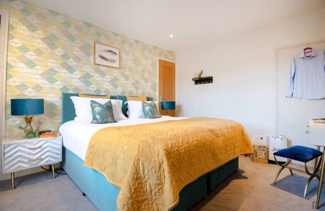 Dream Stays Bath - City Pad