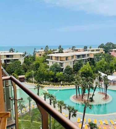 Dreamland Oasis Apartment 614