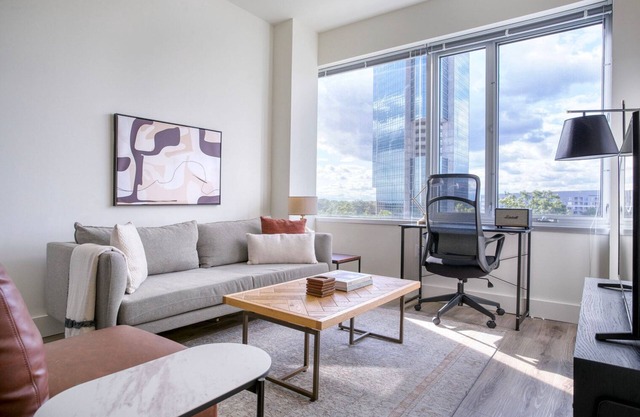 Dreamy Alexandria West 1BR w/Gym & W/D, nr Metro, by Blueground