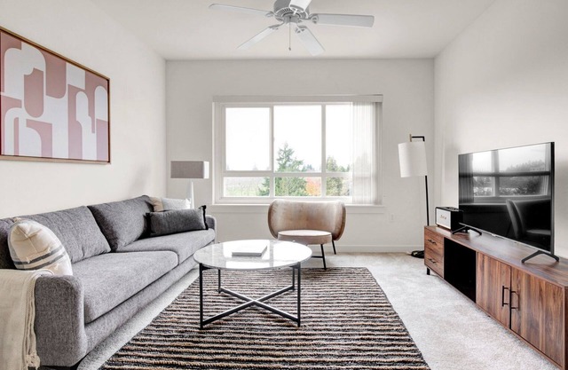 Dreamy Downtown Bellevue 2BR w/W/D & Storage, near Shops, by Blueground