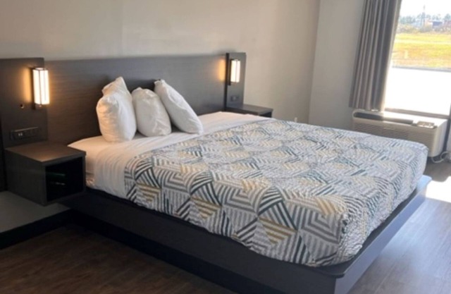 Dublin Inn and Suites