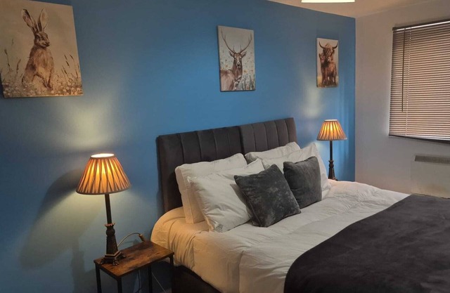 Dudley Getaway Close To Zoo Castle & Free Parking