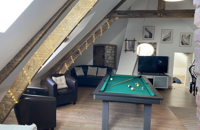 Duplex 4 Personnes - Billard - Wifi