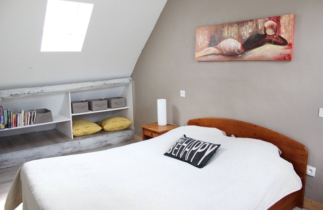 Duplex apartment near TGV station and town center completely renovated