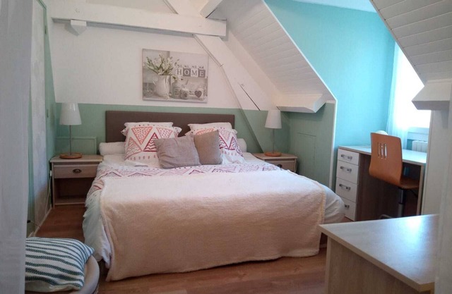 Duplex Casa for a comfortable stay in the city of Paloise