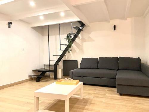 Duplex tout confort prox bd chave/plaine