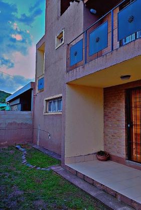 Duplex Unquillo