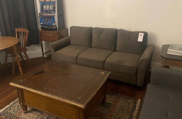 E Wyoming and Mill St Living