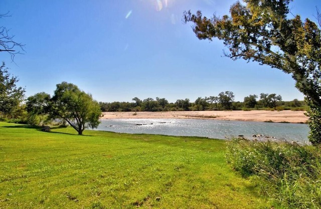 Eagle’s Grotto Riverside Retreat - 5 Acres on Llano River