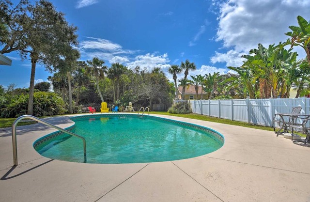 Eclectic Escape with Pool Walk to Ormond Beach
