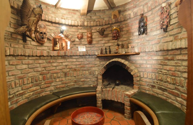 Eco Farmhouse by High Fens