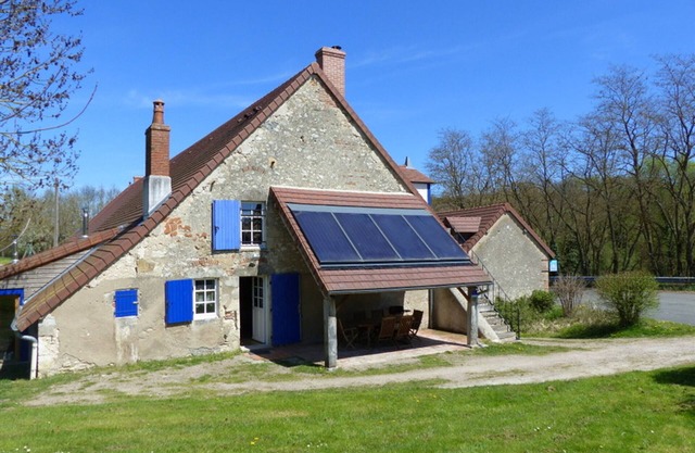 Eco-Gite Renovated with Wellness Space, Near Moulins & Vichy, Sleeps 4