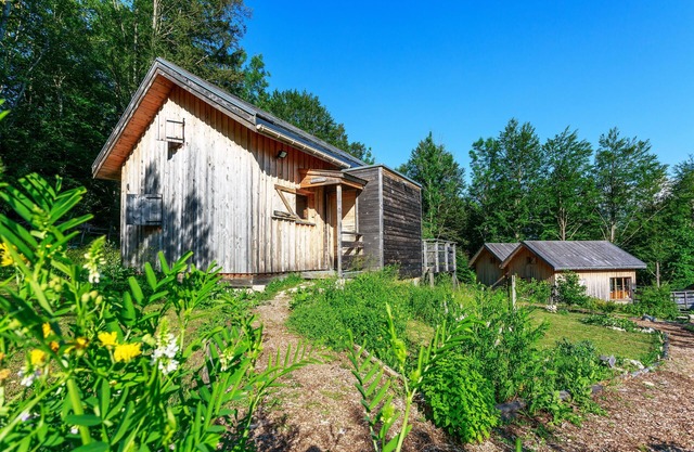 Ecological chalet 2/8 places, family resort, nature, mountain, SPA, Hammam